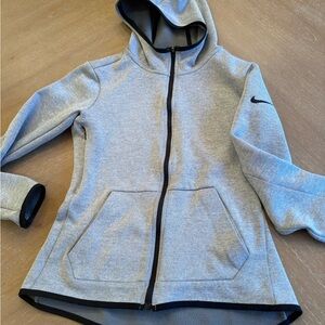 Nike Women’s Gray Zip-Up Hoodie